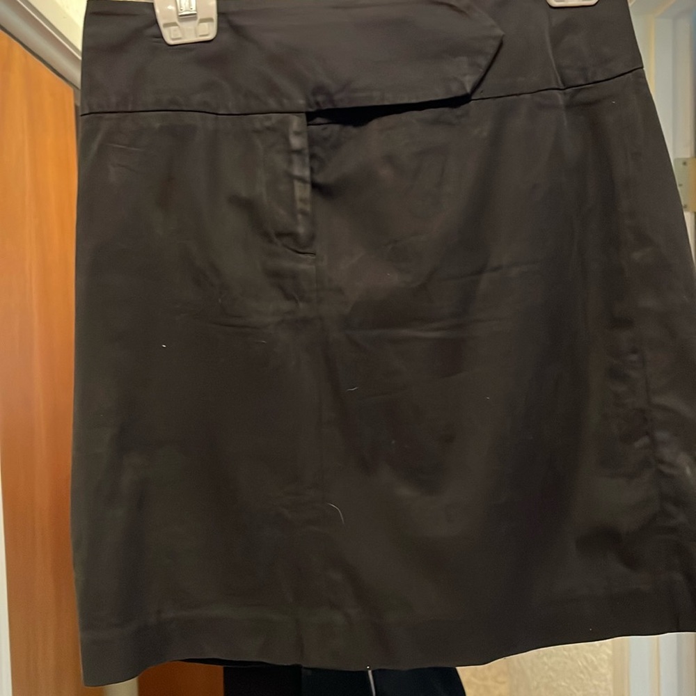 Short black skirt